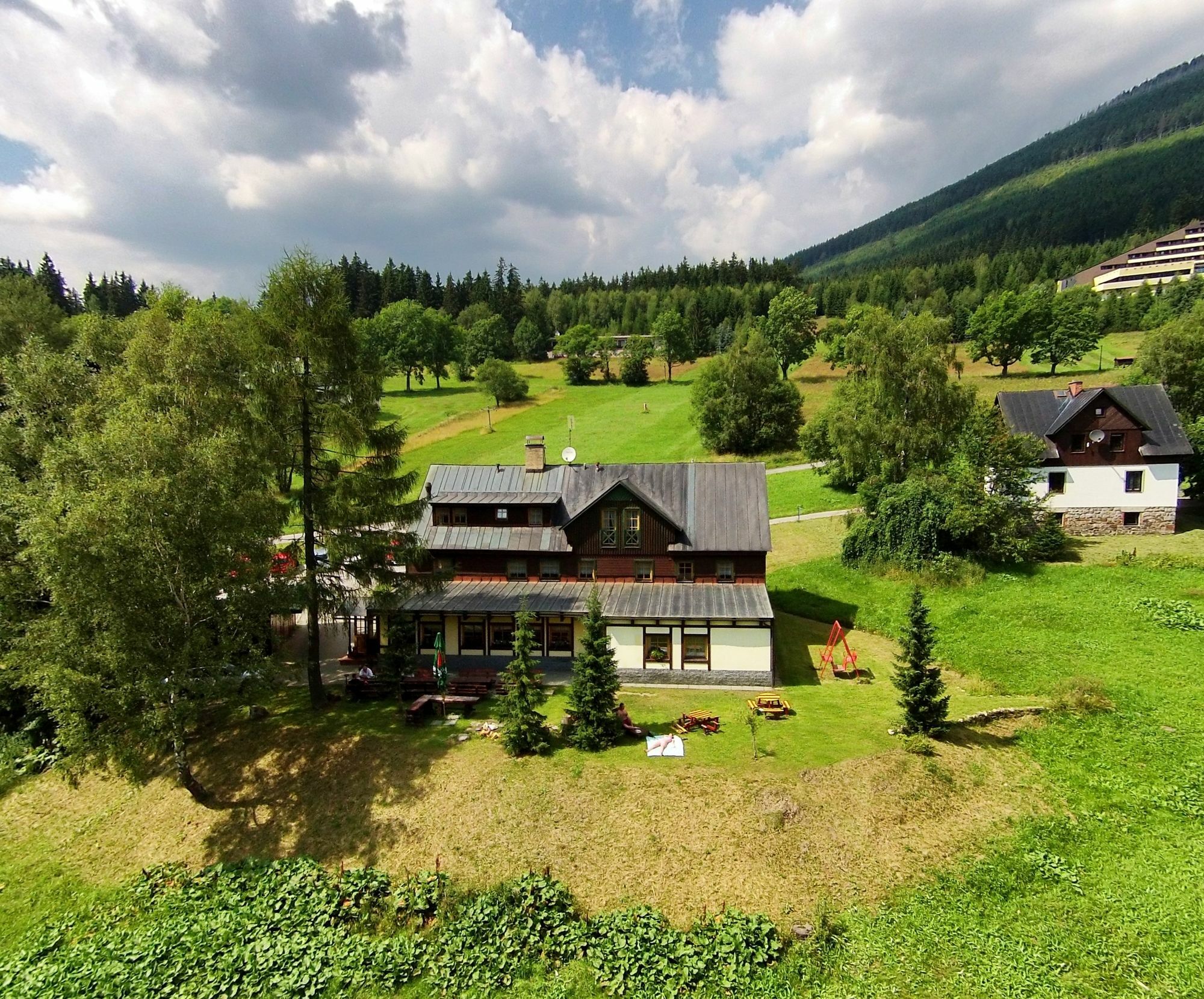 Apartmany Vysluni Špindlerŭv Mlýn Exterior foto